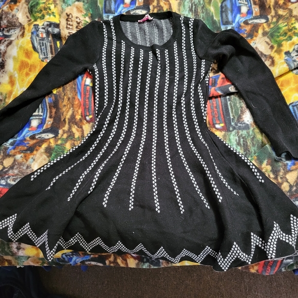 Candie's Dresses & Skirts - Candie’s Sweater Dress